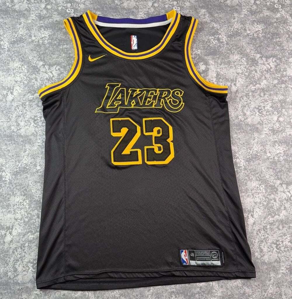 Nike LeBron James Los Angeles Lakers Jersey Size 48 Black NBA